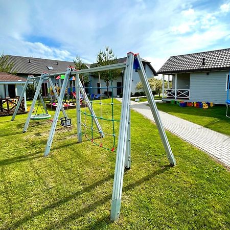 Domki Letniskowe Ratownik Sarbinowo Exteriér fotografie
